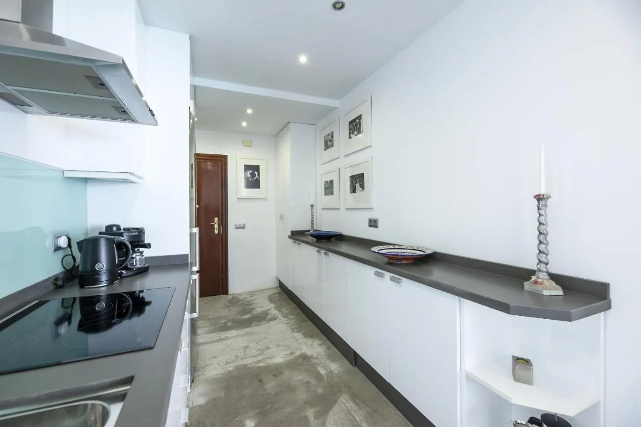 Penthouse La Roca Apartment
