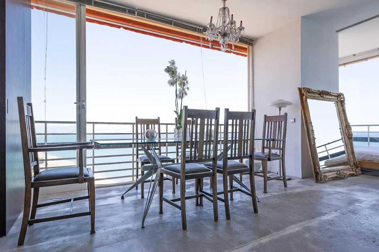 Penthouse La Roca Apartment